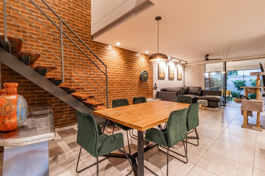 4 Bedroom Property for Sale in Sharonlea Gauteng