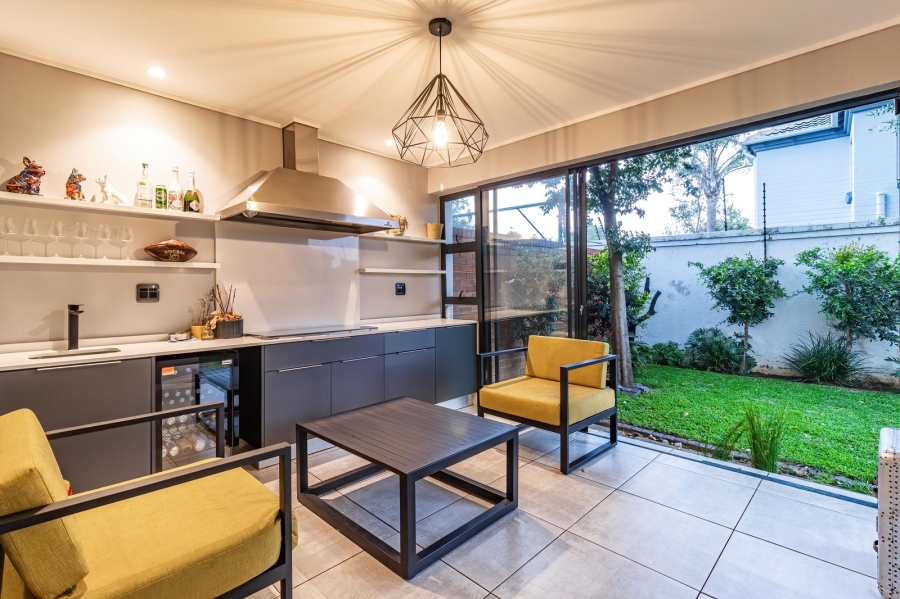 4 Bedroom Property for Sale in Sharonlea Gauteng