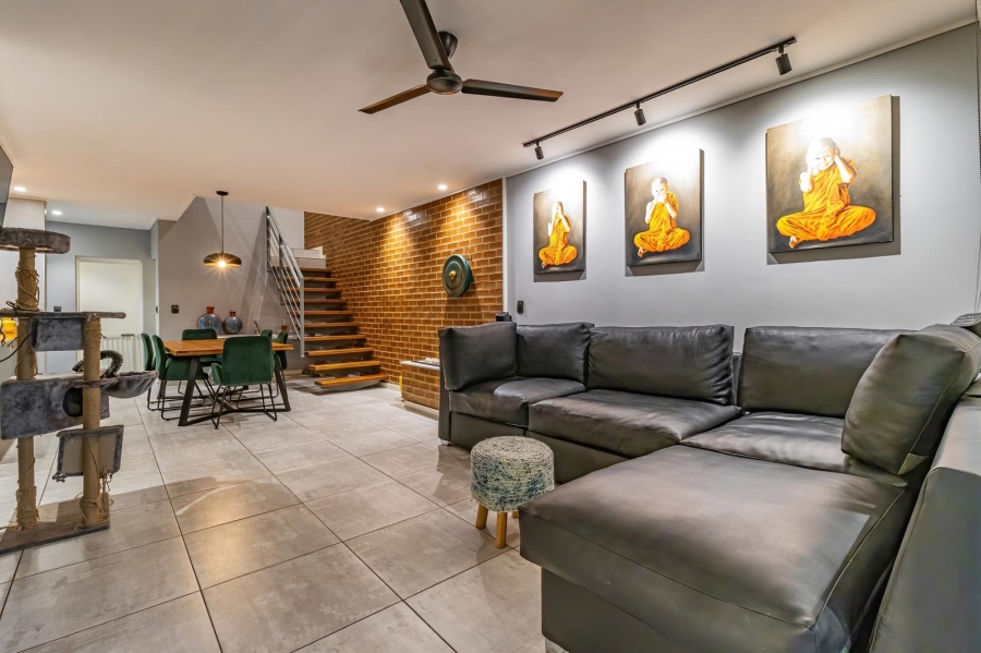 4 Bedroom Property for Sale in Sharonlea Gauteng