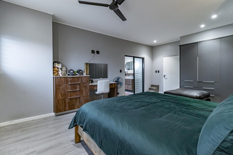 4 Bedroom Property for Sale in Sharonlea Gauteng
