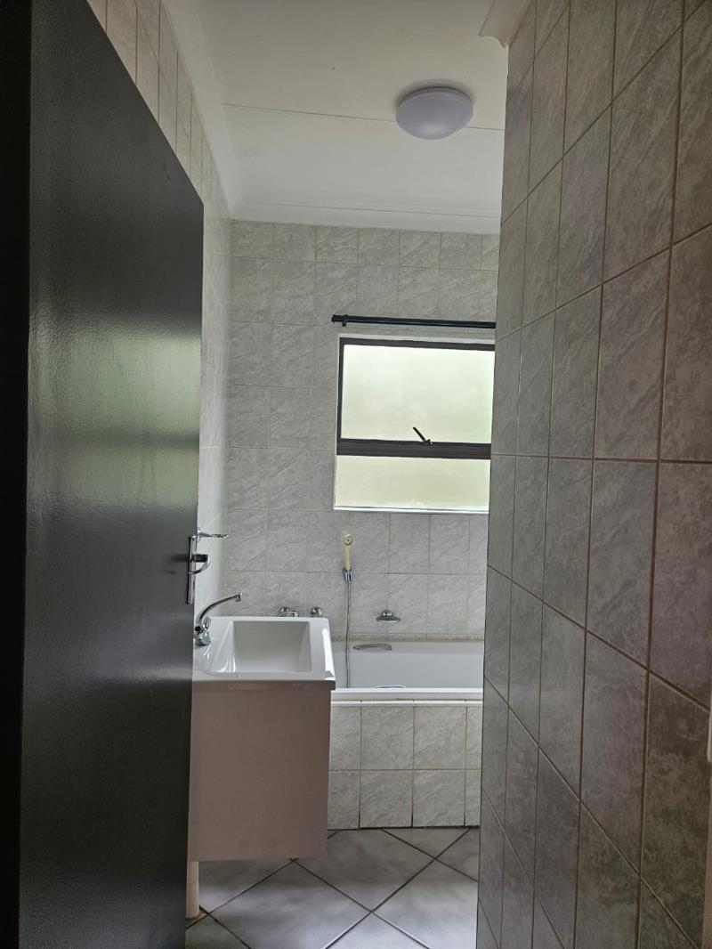 2 Bedroom Property for Sale in Kyalami Hills Gauteng