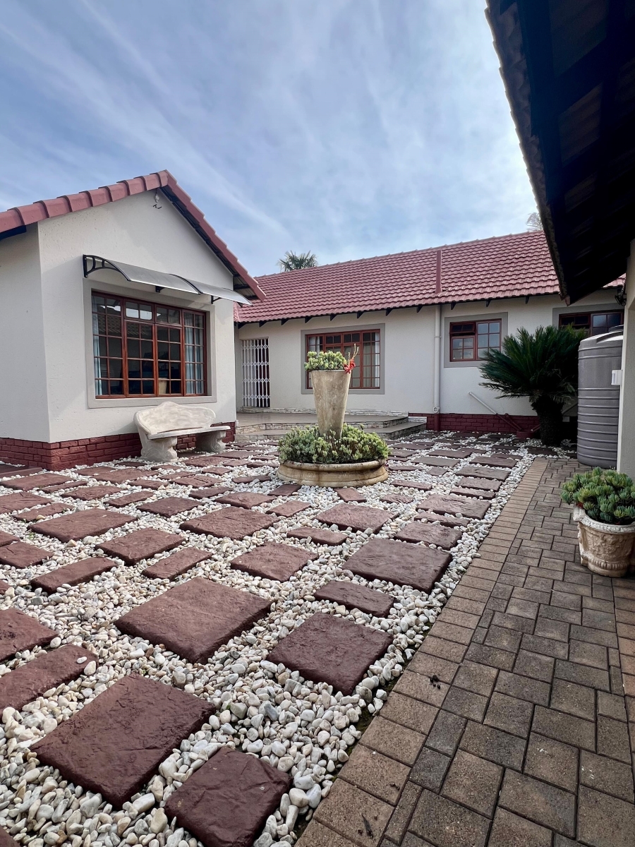 3 Bedroom Property for Sale in Allen Grove Gauteng