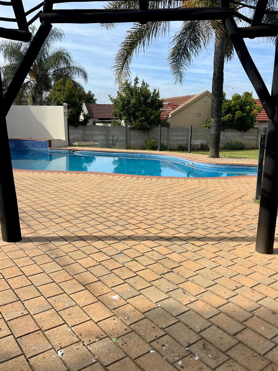 3 Bedroom Property for Sale in Allen Grove Gauteng