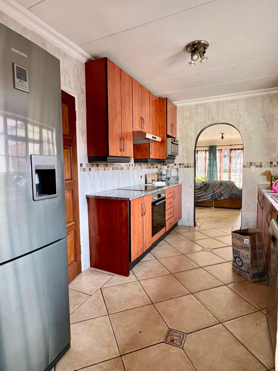 3 Bedroom Property for Sale in Allen Grove Gauteng