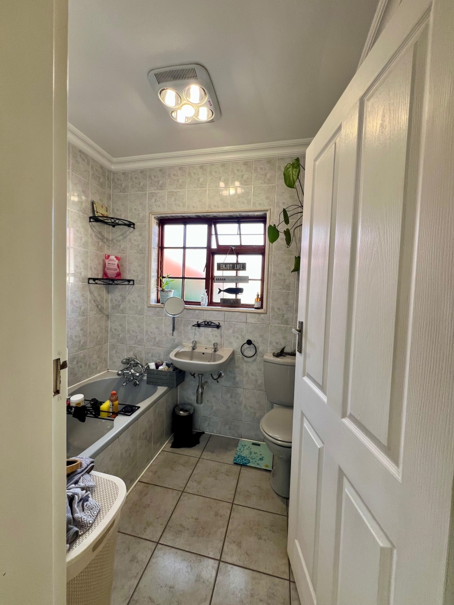 3 Bedroom Property for Sale in Allen Grove Gauteng