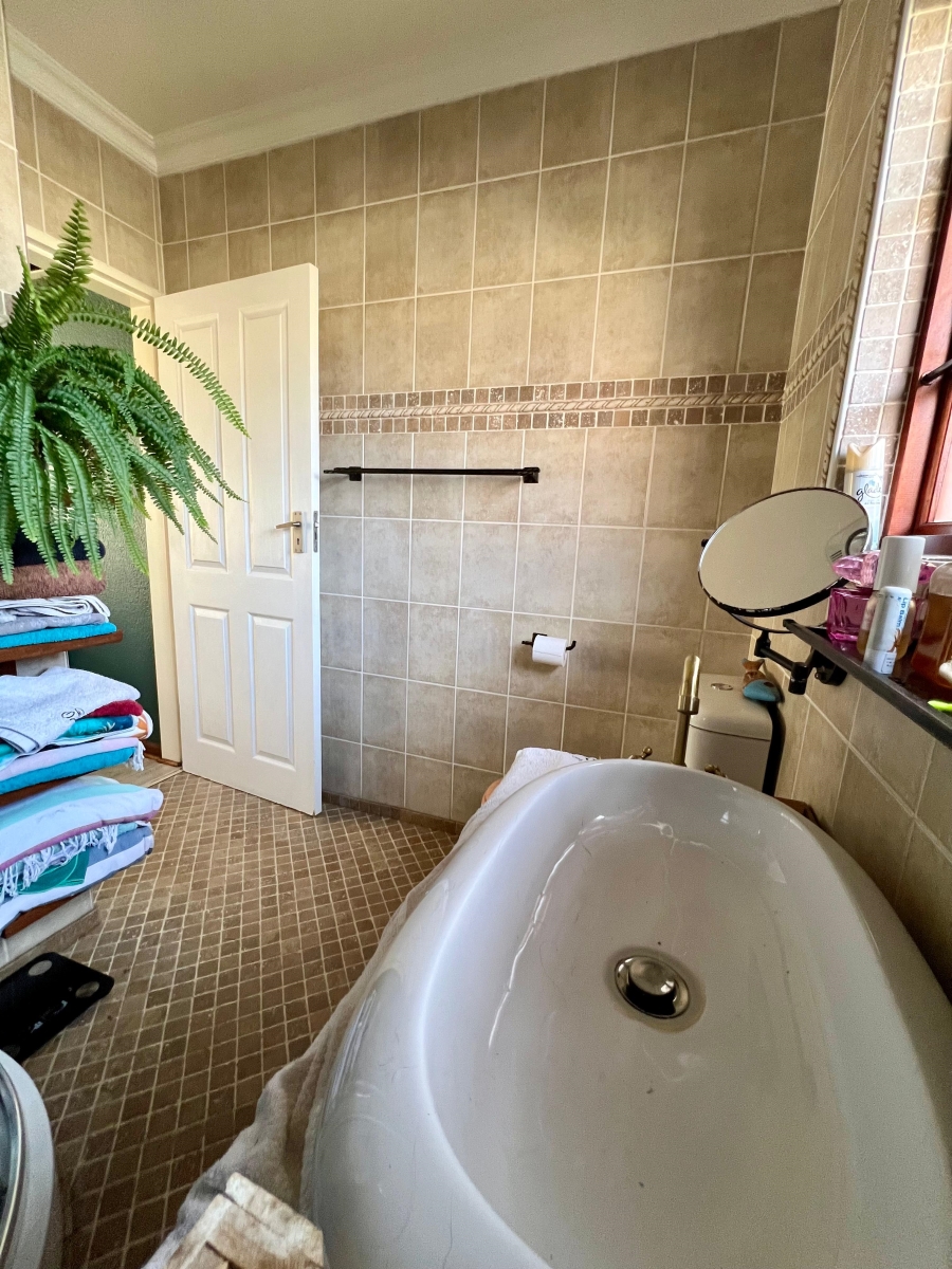 3 Bedroom Property for Sale in Allen Grove Gauteng