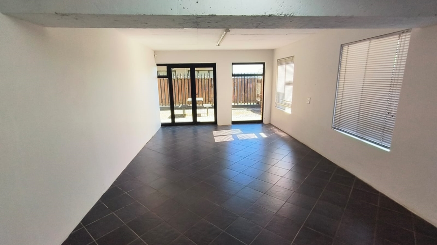 To Let Commercial Property for Rent in Route 21 Business Park Gauteng