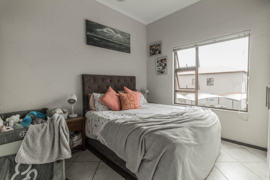 2 Bedroom Property for Sale in Goedeburg Gauteng