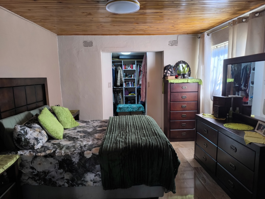 3 Bedroom Property for Sale in South Hills Gauteng