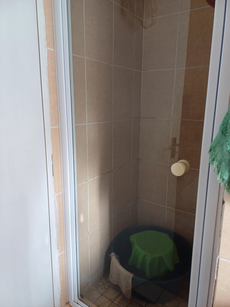 To Let 2 Bedroom Property for Rent in Aeroton Gauteng