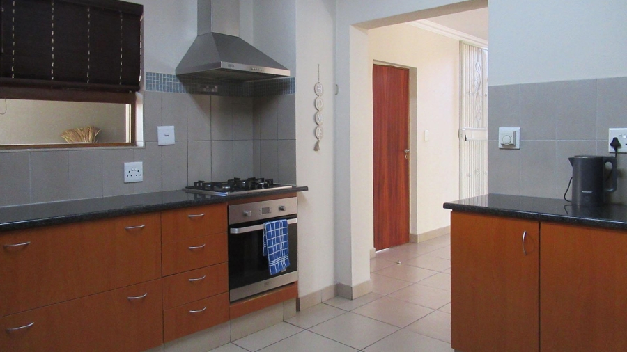 3 Bedroom Property for Sale in Maroeladal Gauteng
