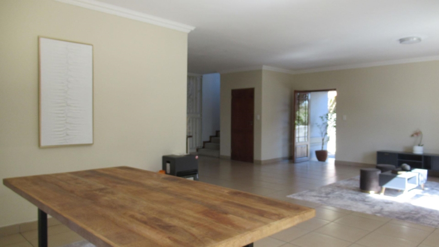 3 Bedroom Property for Sale in Maroeladal Gauteng