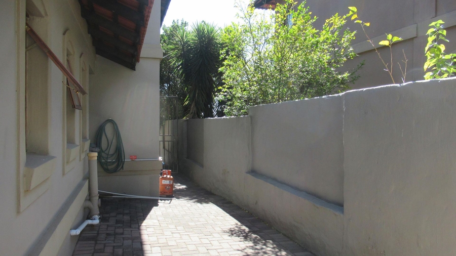 3 Bedroom Property for Sale in Maroeladal Gauteng
