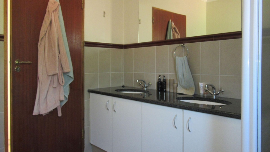 3 Bedroom Property for Sale in Maroeladal Gauteng