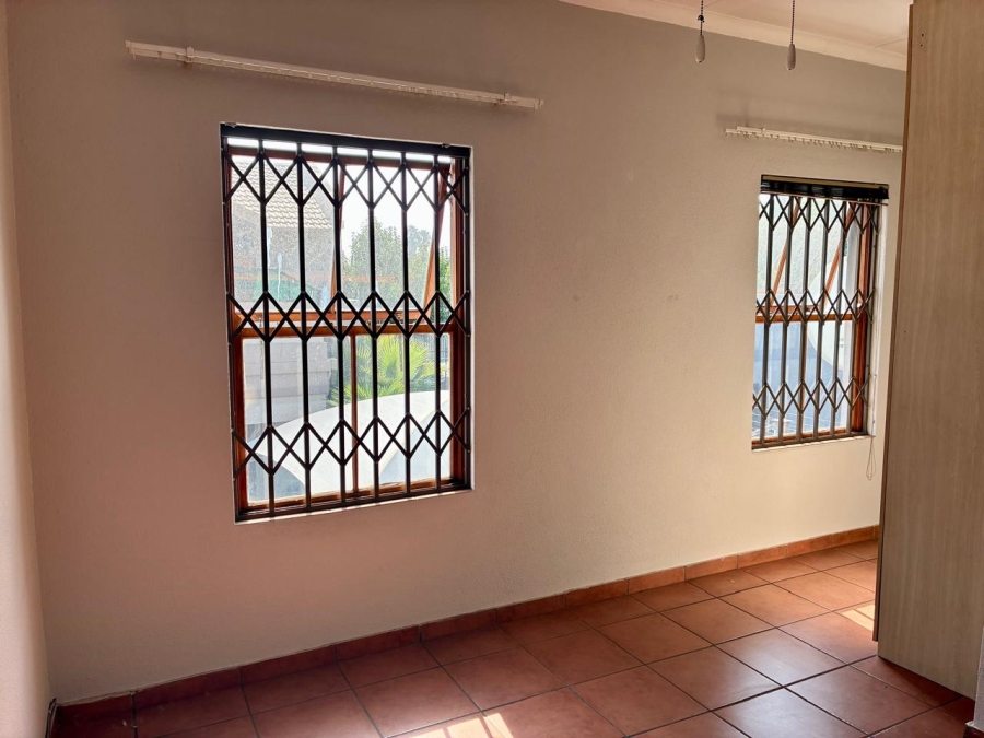 3 Bedroom Property for Sale in Vanderbijlpark SE 2 Gauteng