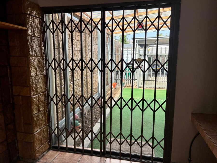 3 Bedroom Property for Sale in Vanderbijlpark SE 2 Gauteng