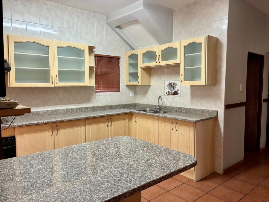 3 Bedroom Property for Sale in Vanderbijlpark SE 2 Gauteng