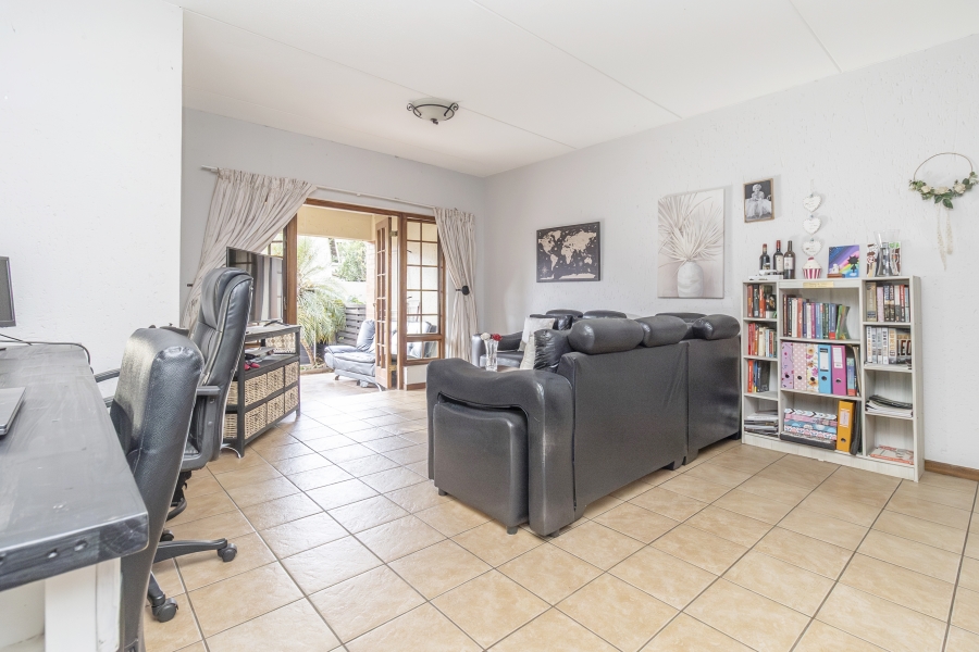 2 Bedroom Property for Sale in Paulshof Gauteng
