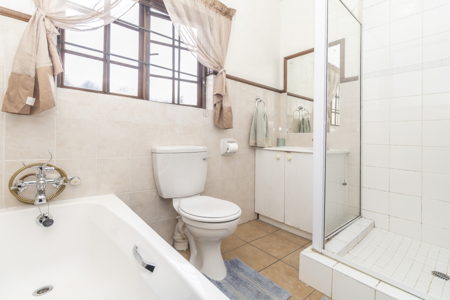 2 Bedroom Property for Sale in Paulshof Gauteng