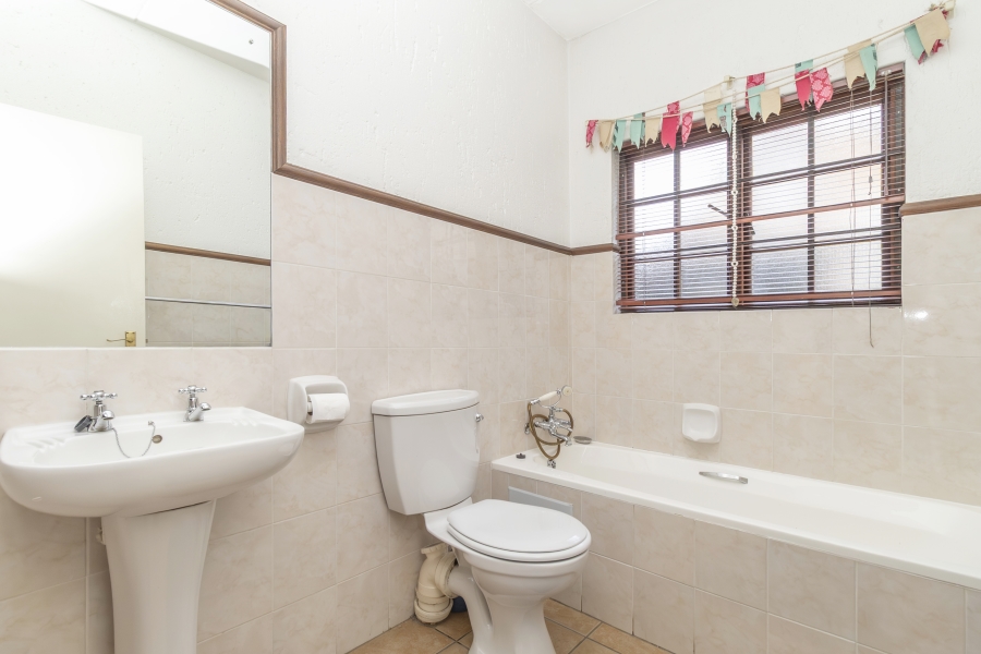 2 Bedroom Property for Sale in Paulshof Gauteng