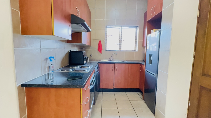 2 Bedroom Property for Sale in Helderwyk Gauteng