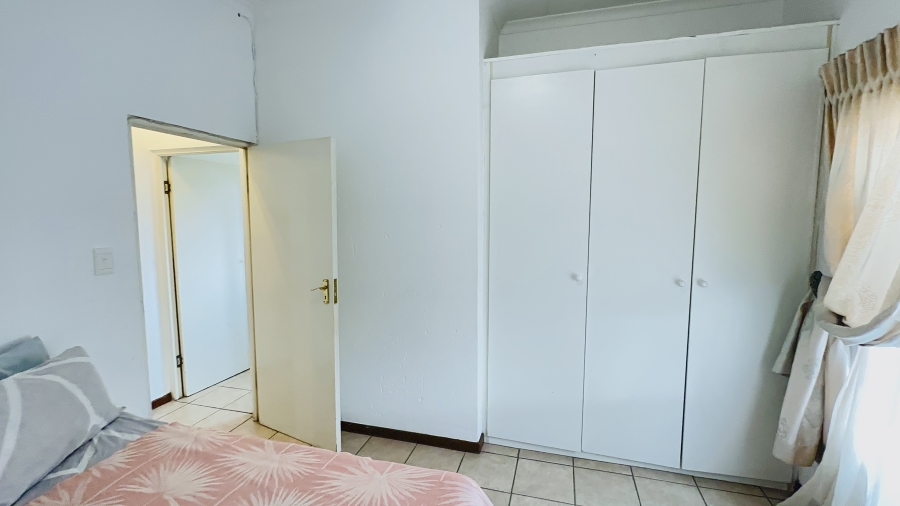 2 Bedroom Property for Sale in Helderwyk Gauteng