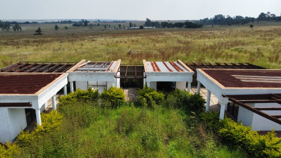 5 Bedroom Property for Sale in Honingneskrans Ah Gauteng