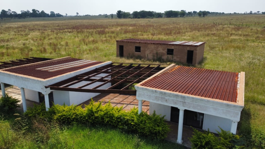 5 Bedroom Property for Sale in Honingneskrans Ah Gauteng