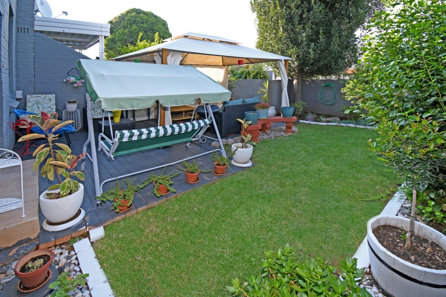 3 Bedroom Property for Sale in Fairland Gauteng