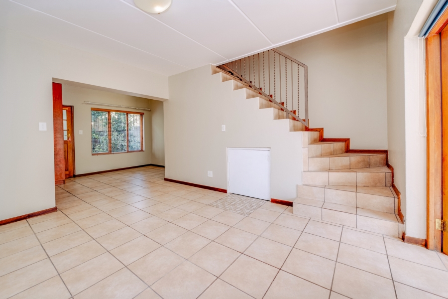 3 Bedroom Property for Sale in Lonehill Gauteng