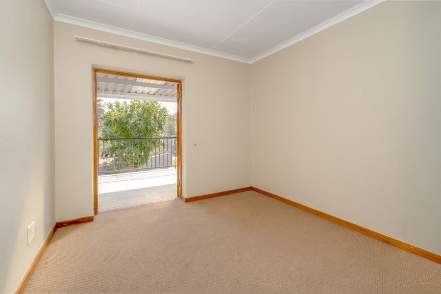 3 Bedroom Property for Sale in Lonehill Gauteng
