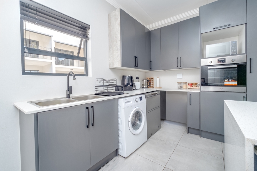2 Bedroom Property for Sale in Bryanston Gauteng