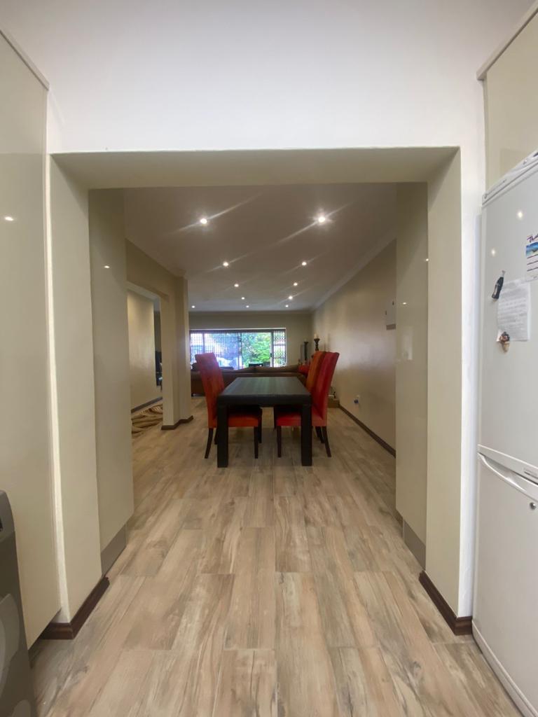 To Let 2 Bedroom Property for Rent in Bedford Gardens Gauteng