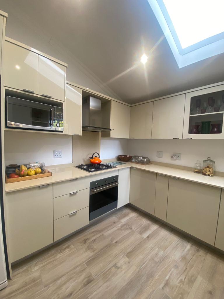To Let 2 Bedroom Property for Rent in Bedford Gardens Gauteng