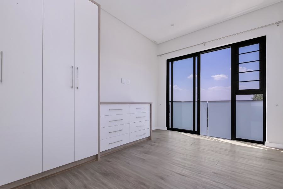 To Let 3 Bedroom Property for Rent in Bryanston Gauteng
