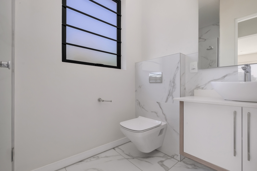 To Let 3 Bedroom Property for Rent in Bryanston Gauteng