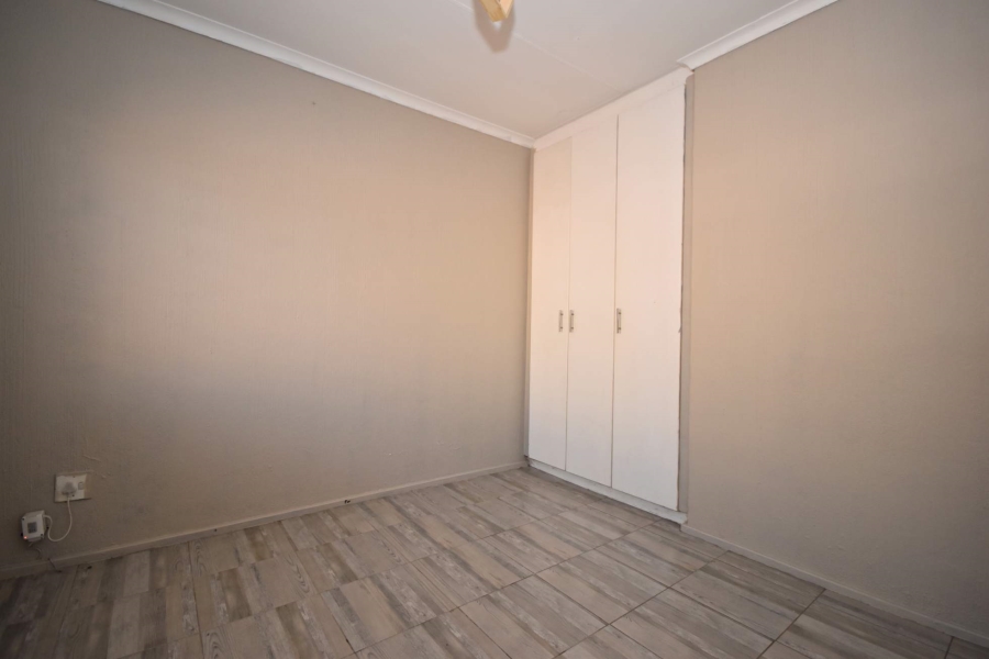 4 Bedroom Property for Sale in Bromhof Gauteng