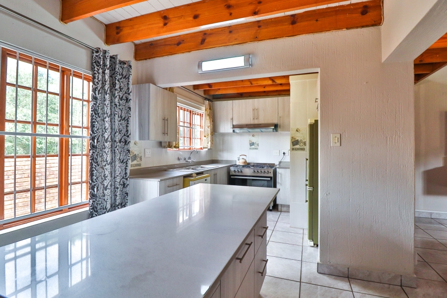 3 Bedroom Property for Sale in Faerie Glen Gauteng