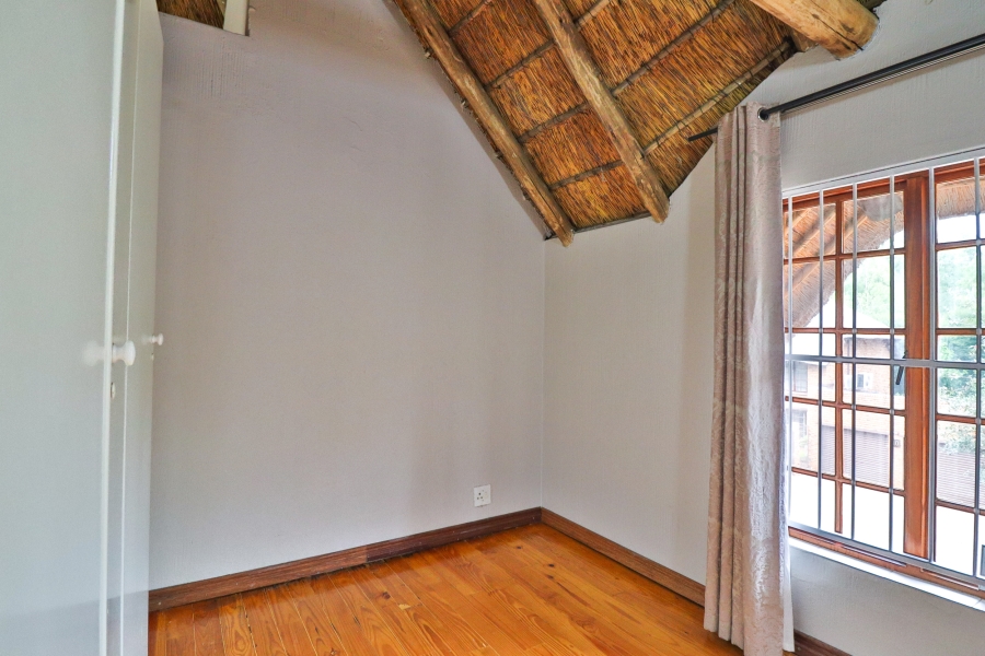 3 Bedroom Property for Sale in Faerie Glen Gauteng