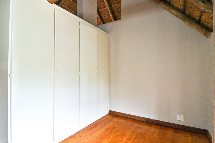 3 Bedroom Property for Sale in Faerie Glen Gauteng