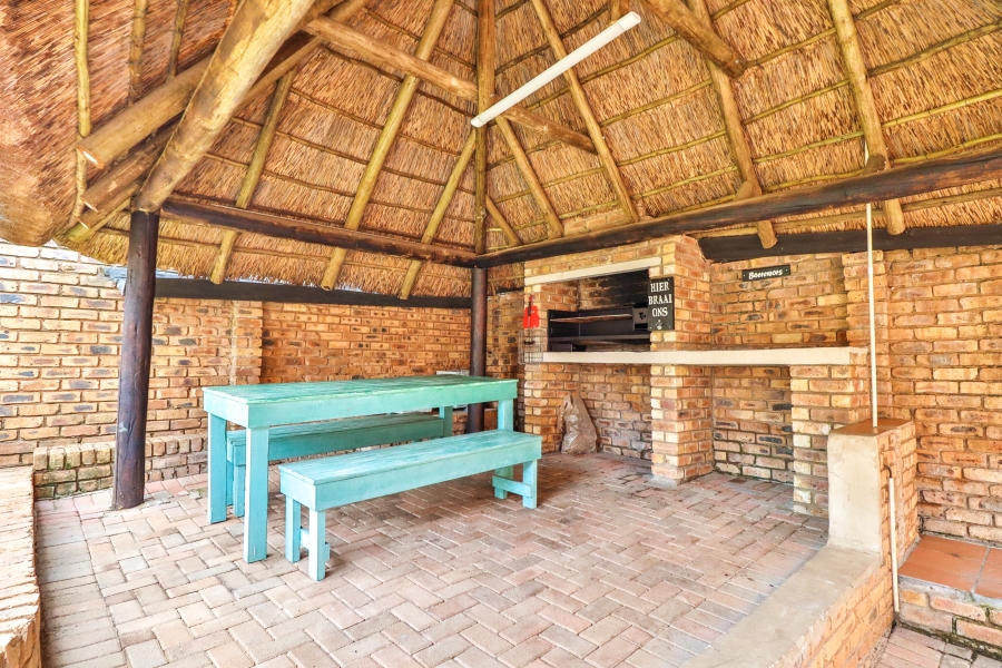 3 Bedroom Property for Sale in Faerie Glen Gauteng