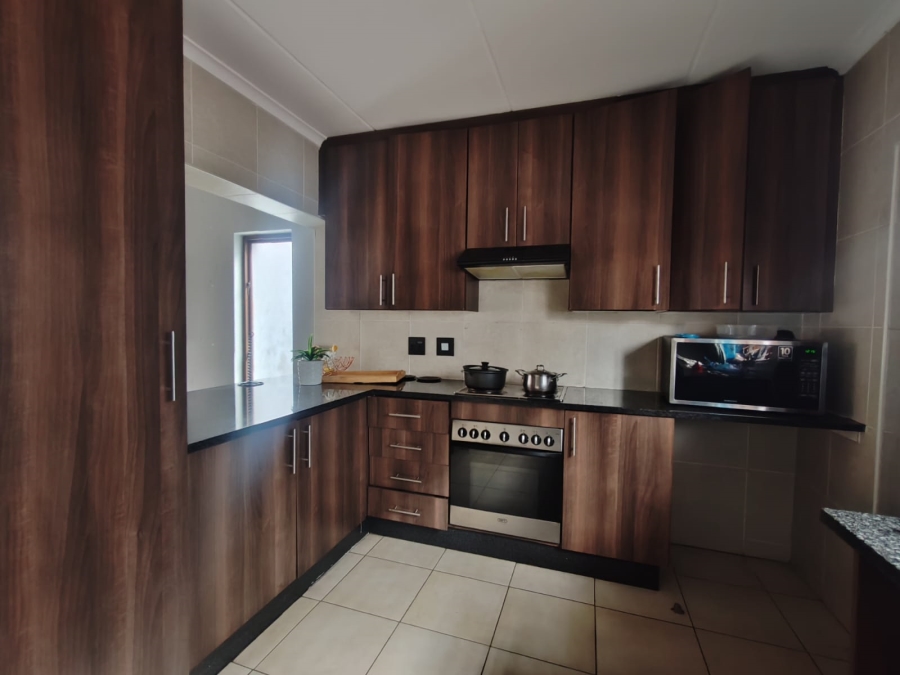 To Let 3 Bedroom Property for Rent in Helderwyk Gauteng
