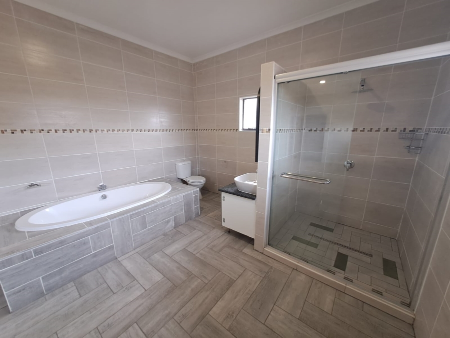 3 Bedroom Property for Sale in Three Rivers Gauteng