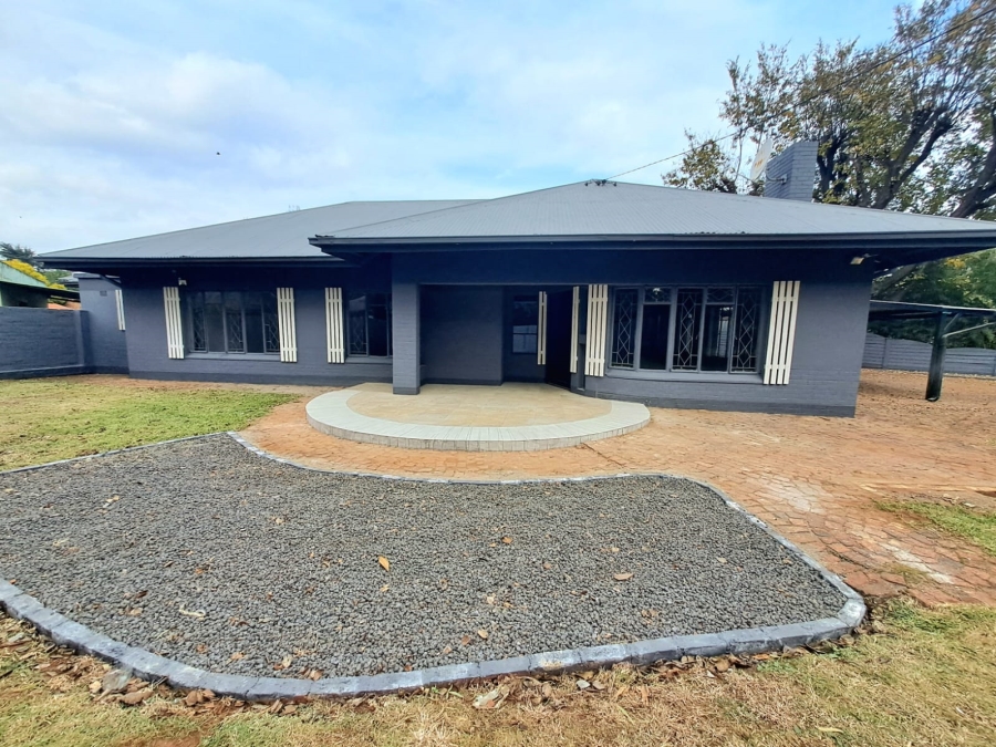 3 Bedroom Property for Sale in Three Rivers Gauteng