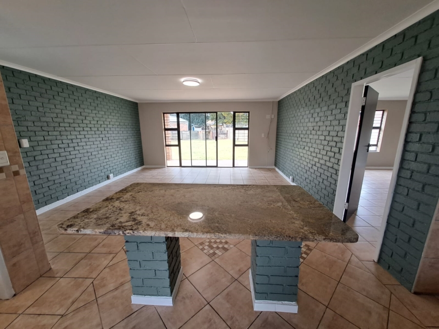 3 Bedroom Property for Sale in Three Rivers Gauteng