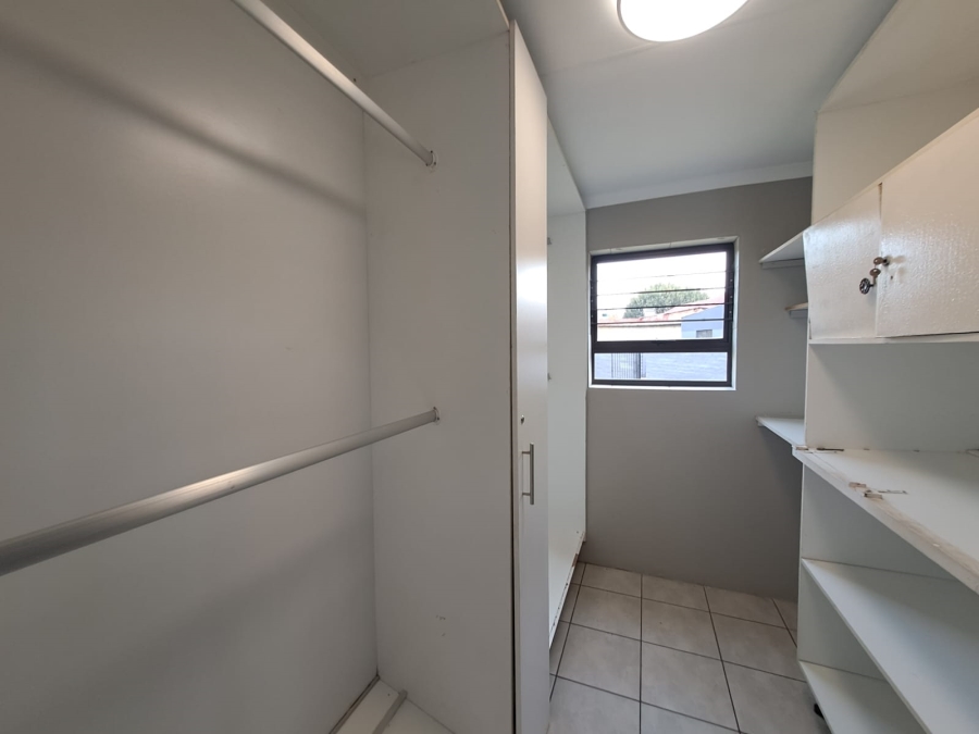 3 Bedroom Property for Sale in Three Rivers Gauteng