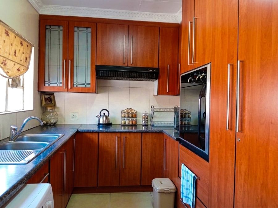 3 Bedroom Property for Sale in Kibler Park Gauteng