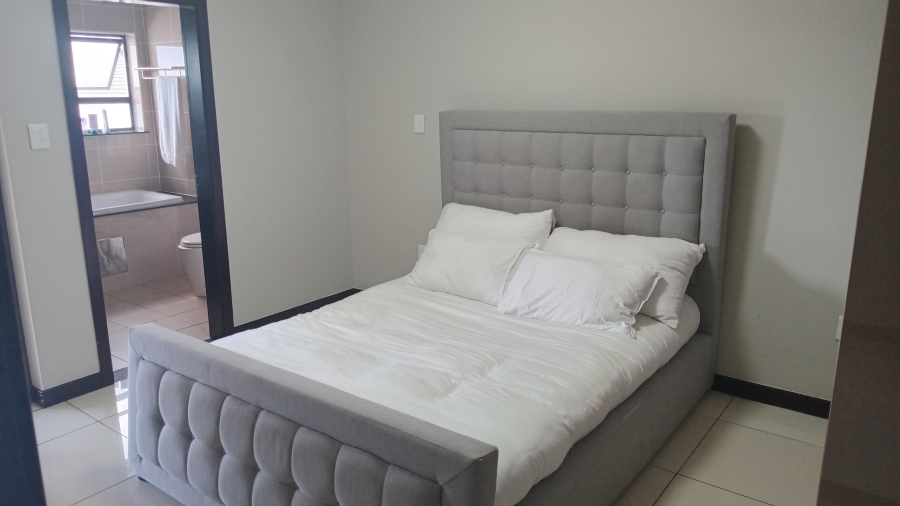 1 Bedroom Property for Sale in Broadacres Gauteng