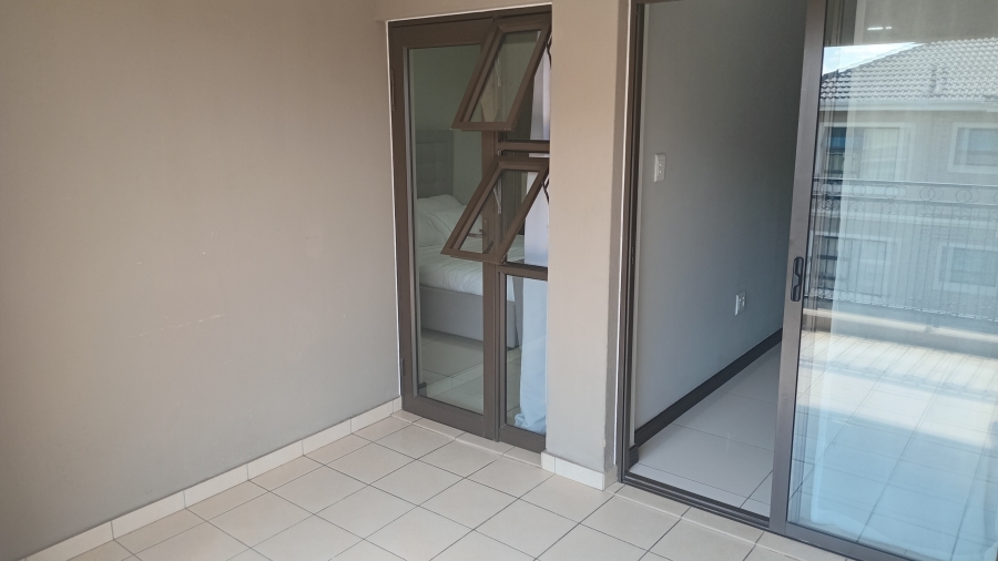 1 Bedroom Property for Sale in Broadacres Gauteng