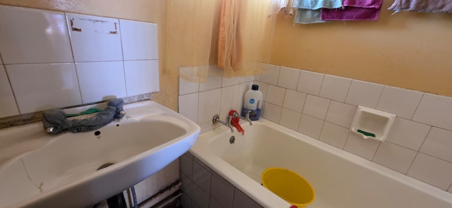 3 Bedroom Property for Sale in Vanderbijlpark CW 4 Gauteng